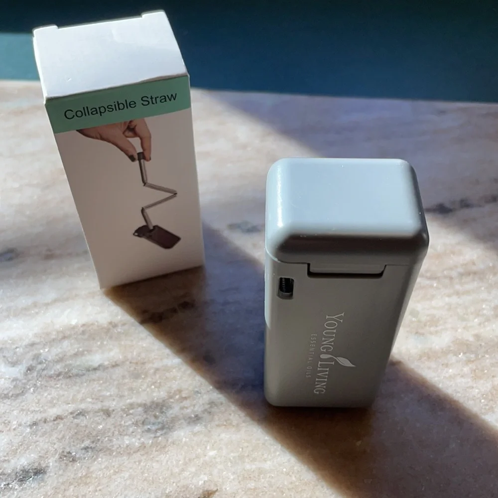 Young Living Collapsible Straw - Picture 3 of 4
